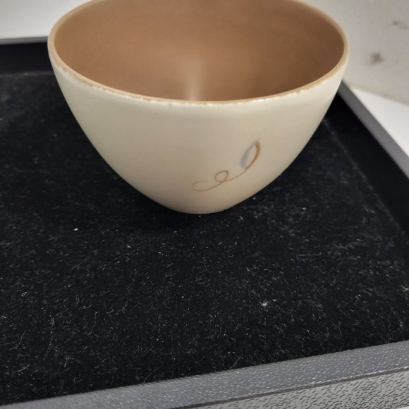 Vintage Poole of England Pottery Bowl - Picture 5 of 5